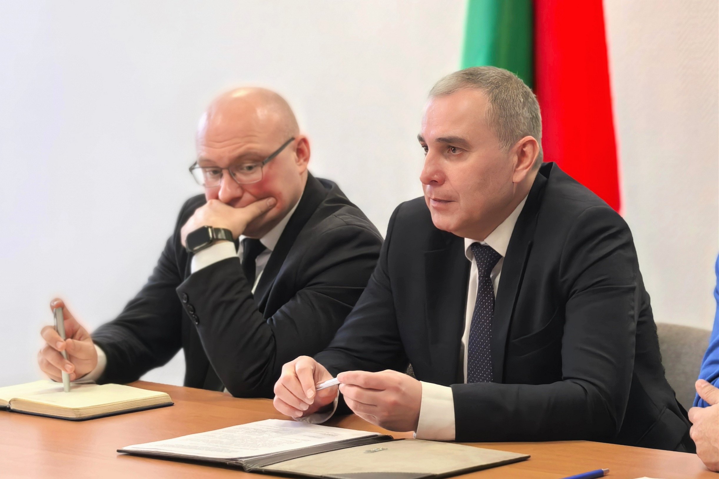 Артем Камалыев встретился с коллективом ЗАО "Ремеза" в Рогачеве