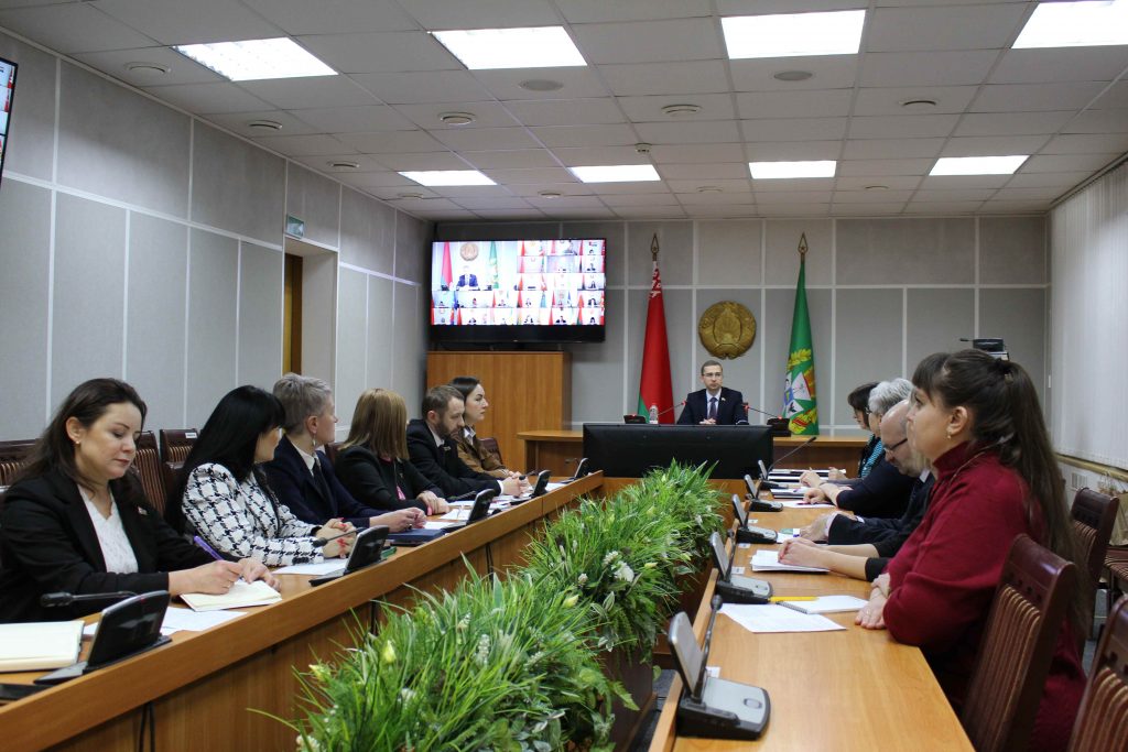 В Гомеле наградили лучших нормотворцев региона