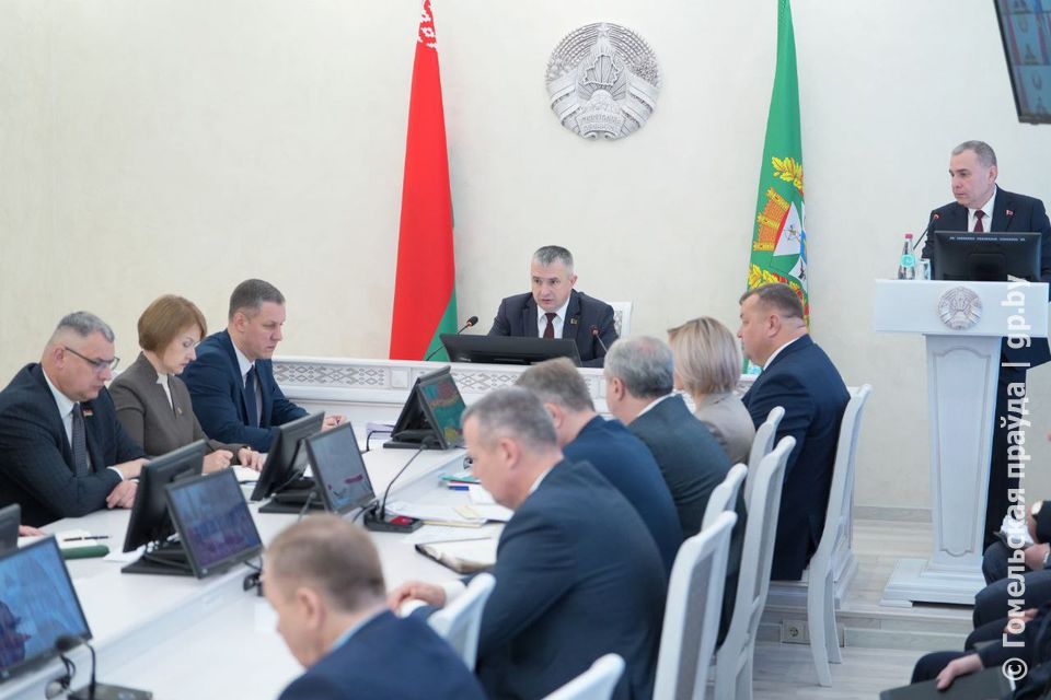 Нулевая бюрократия, высокая эффективность, усиление исполнительской дисциплины. Артем Камалыев обозначил основные посылы Директивы №11 «О совершенствовании функционирования системы органов власти и управления, усилении исполнительской дисциплины»