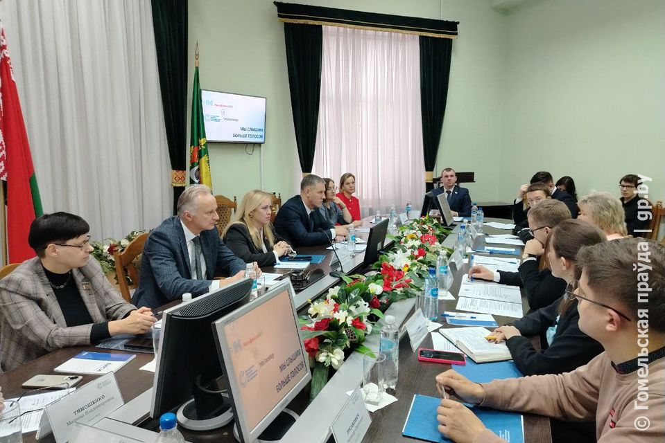 Алексей Шишикин принял участие в заседании экспертной площадки на тему эволюции местного управления и самоуправления в стране Алексей Шишикин принял участие в заседании экспертной площадки на тему эволюции местного управления и самоуправления в стране