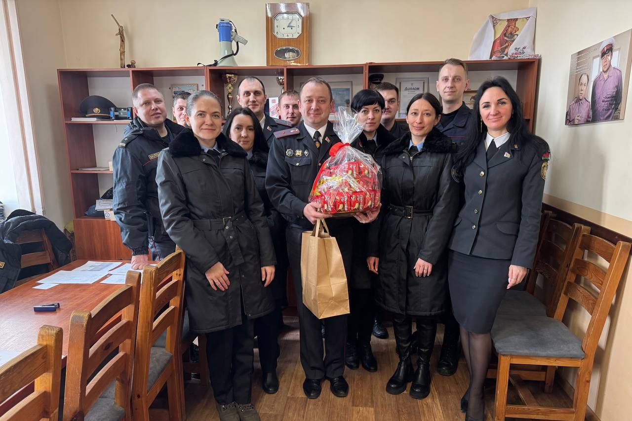 В Жлобине сотрудников милиции поздравили с профессиональным праздником 