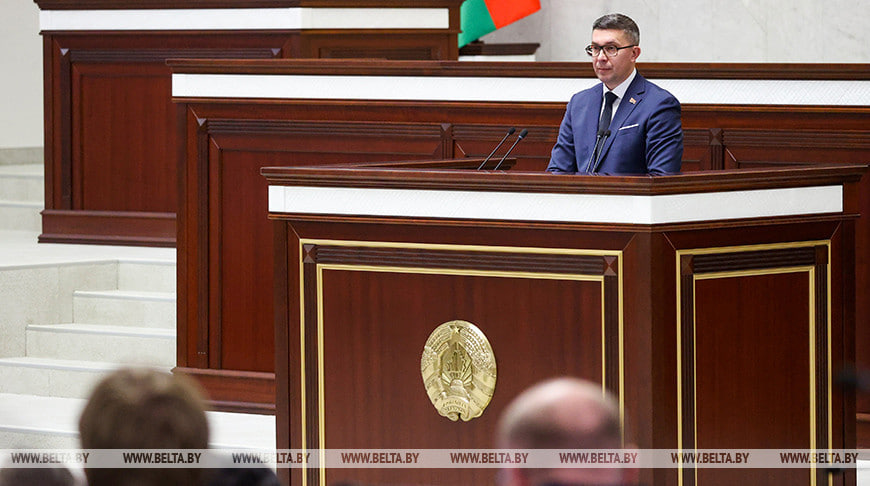 Проект Закона «Об изменении законов по вопросам нотариальной деятельности» принят в первом чтении Проект Закона «Об изменении законов по вопросам нотариальной деятельности» принят в первом чтении