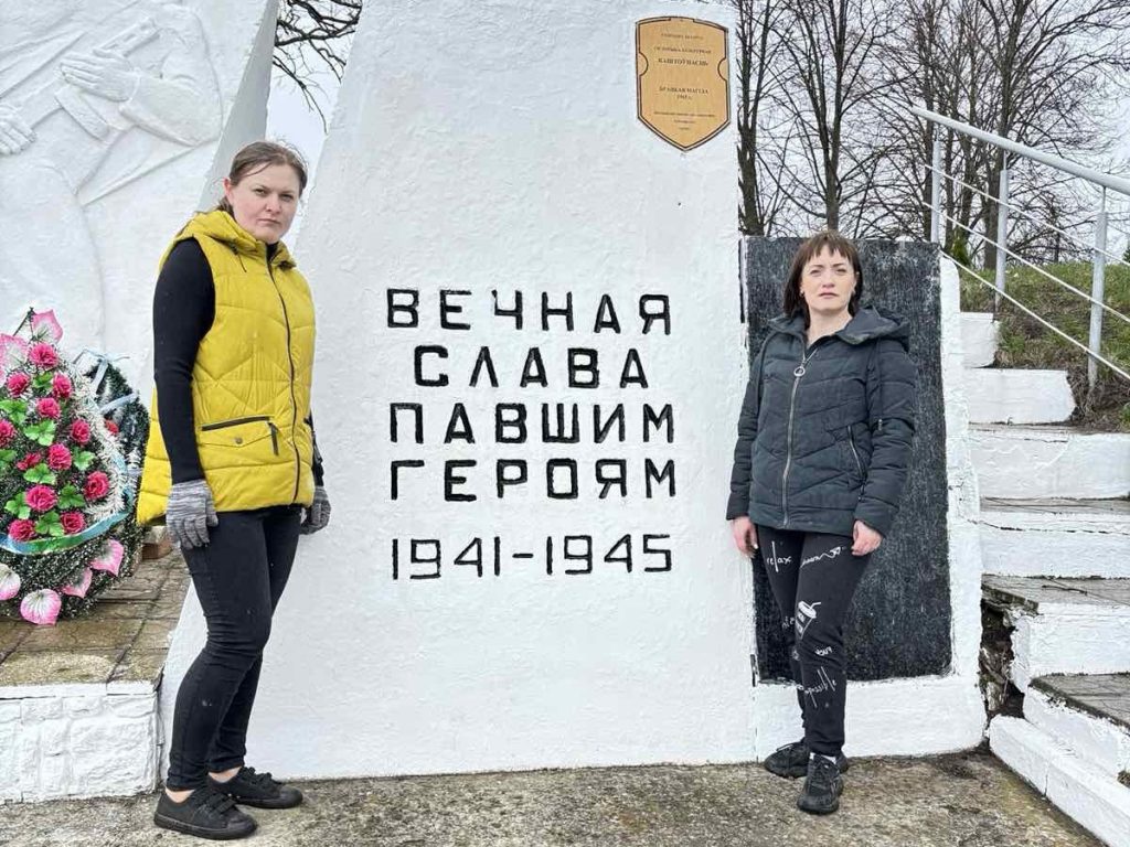 Судебные исполнители из Буда-Кошелево навели порядок на воинском захоронении