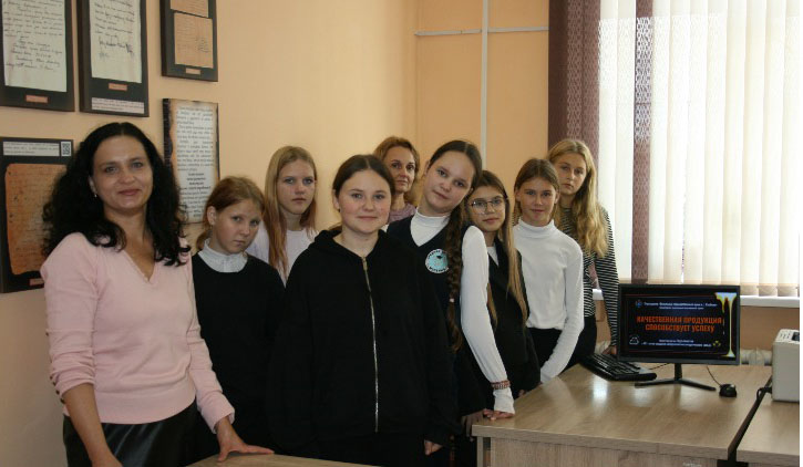 Школьников Жлобина познакомили с историей становления Белорусского металлургического завода