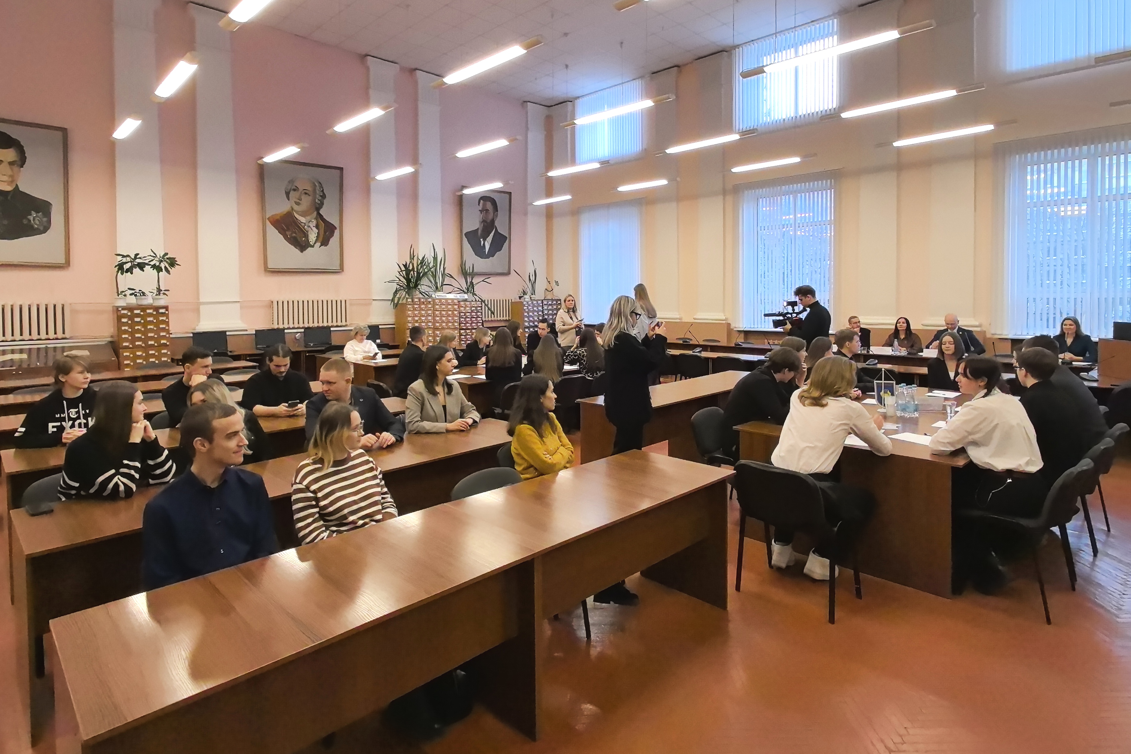 В ГГУ имени Ф. Скорины прошла правовая викторина «LEX BATTLE: Юридическая дуэль»